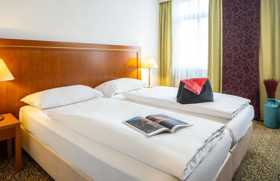 Hotel Mercure Wien Westbahnhof-1