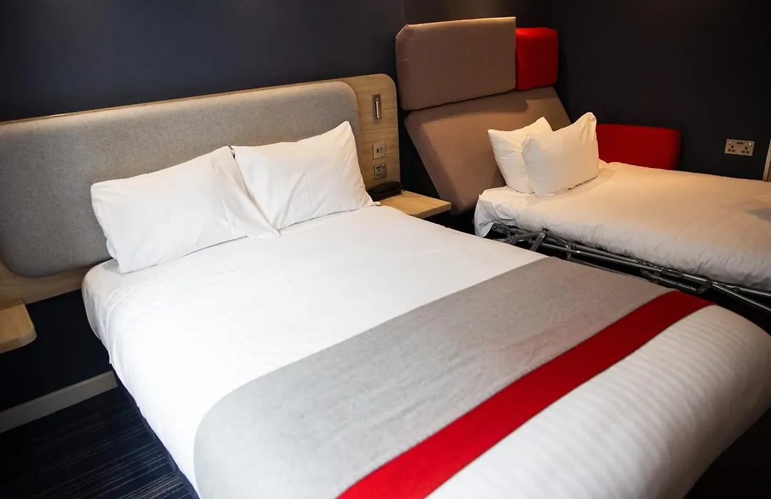 Holiday Inn Express Royal Docks By Ihg-1