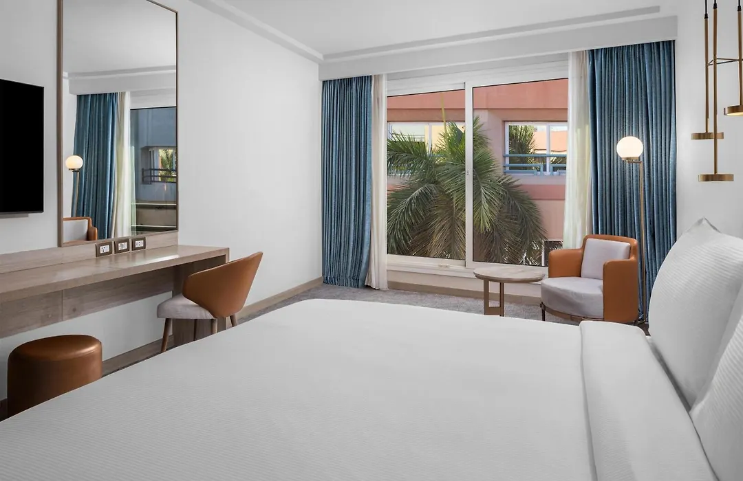Hilton Alexandria Green Plaza-1