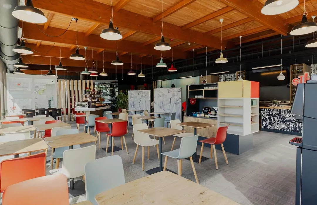 Ibis Hotel Alicante-1