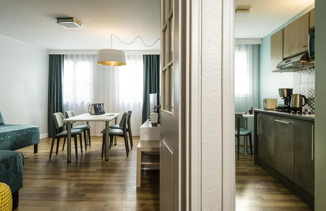 Aparthotel Adagio Paris Montmartre-1