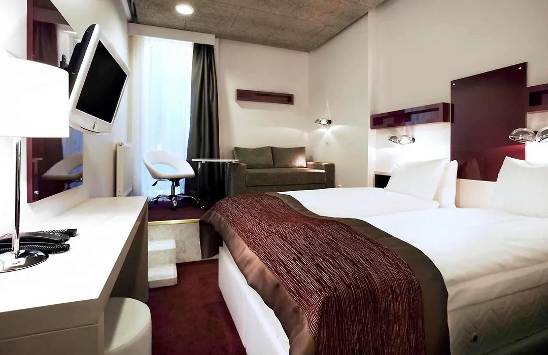 Ibis Styles Stockholm Odenplan-1