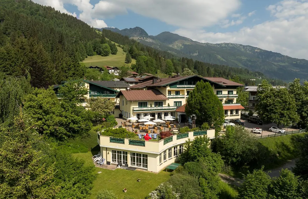 Hotel Zum Stern Inkl Gasteiner Bergbahnen Im Sommer-1