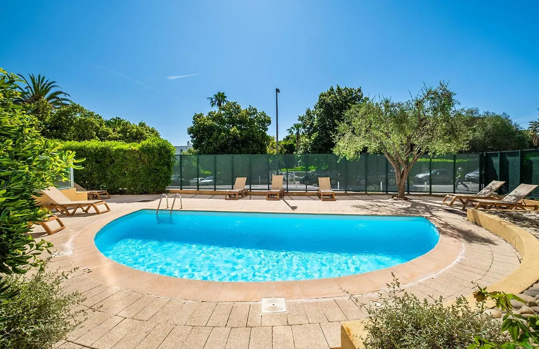 Residence Pierre & Vacances La Rostagne-1