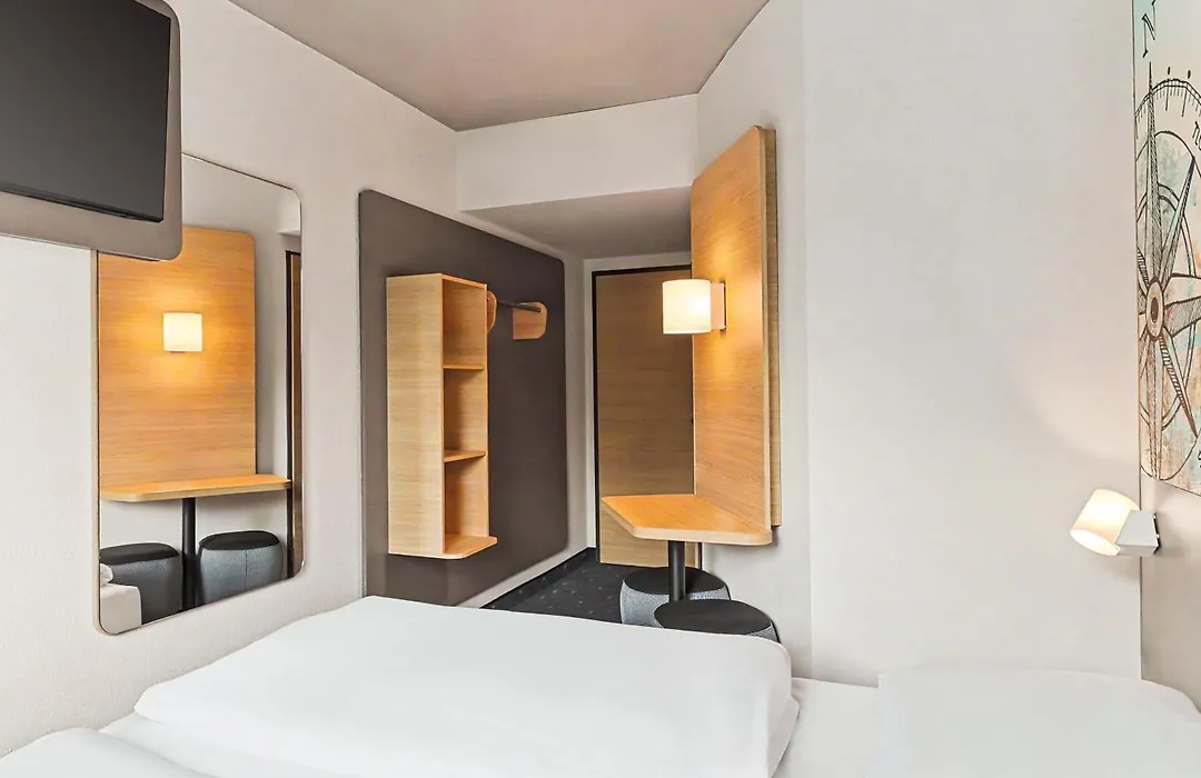 B&B Hotel Luebeck Berliner-Platz-1