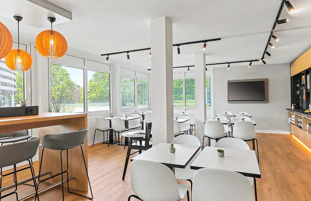 B&B Hotel Luebeck Berliner-Platz-1