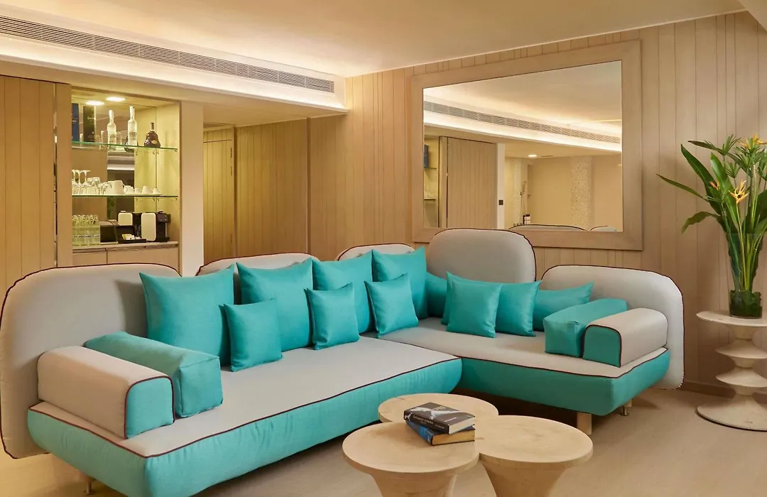 Pullman Pattaya Hotel G-1
