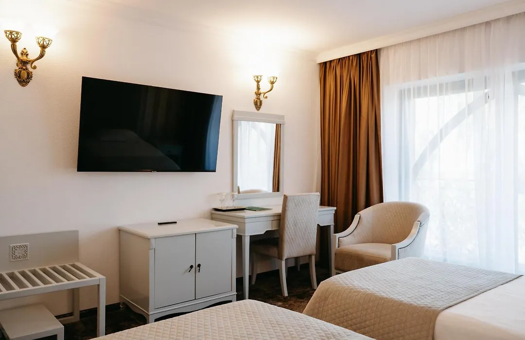 Hotel La Castel Iasi-1