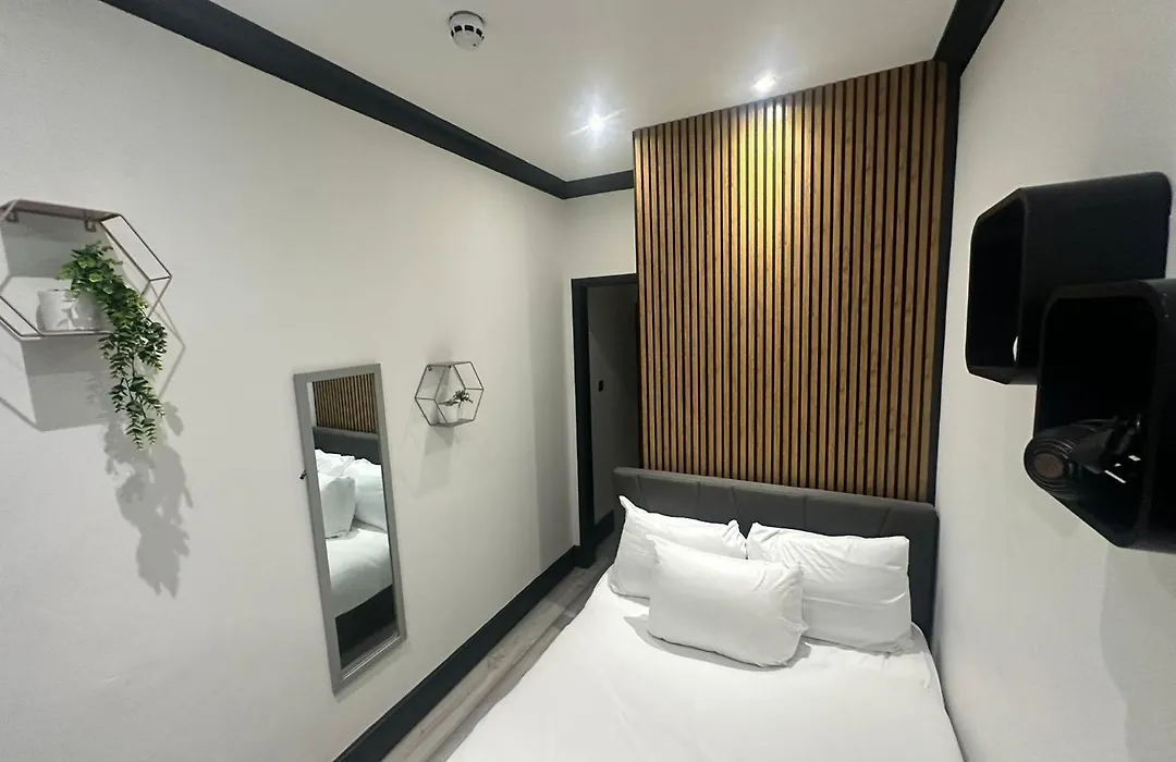 Amsterdam Hotel-1