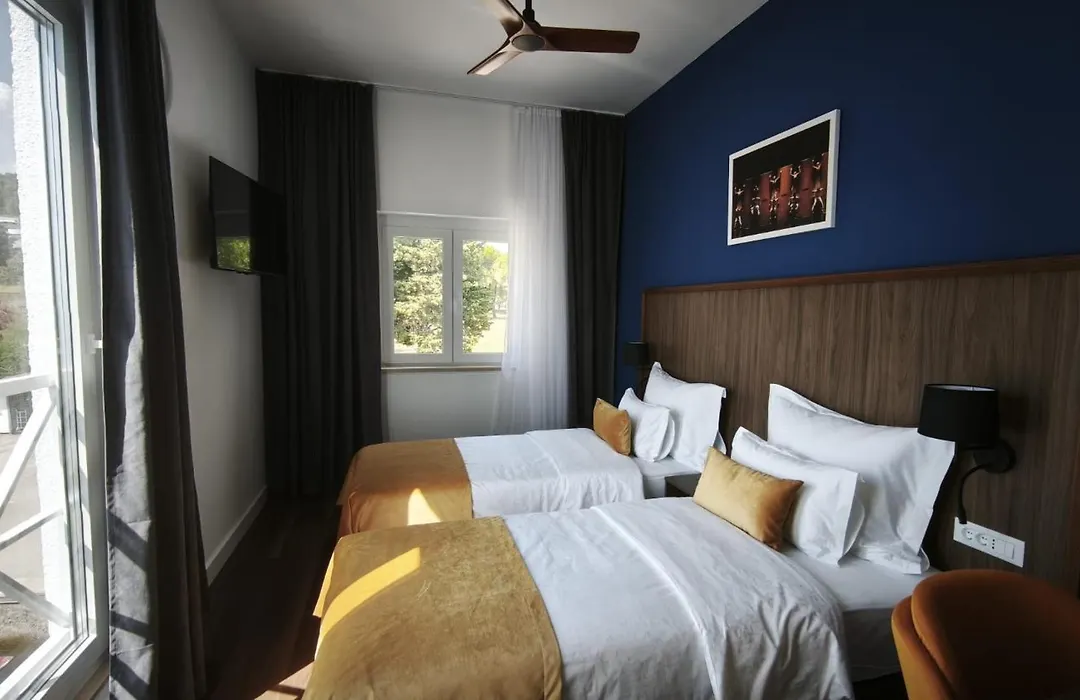 Hotel Sustipan-1