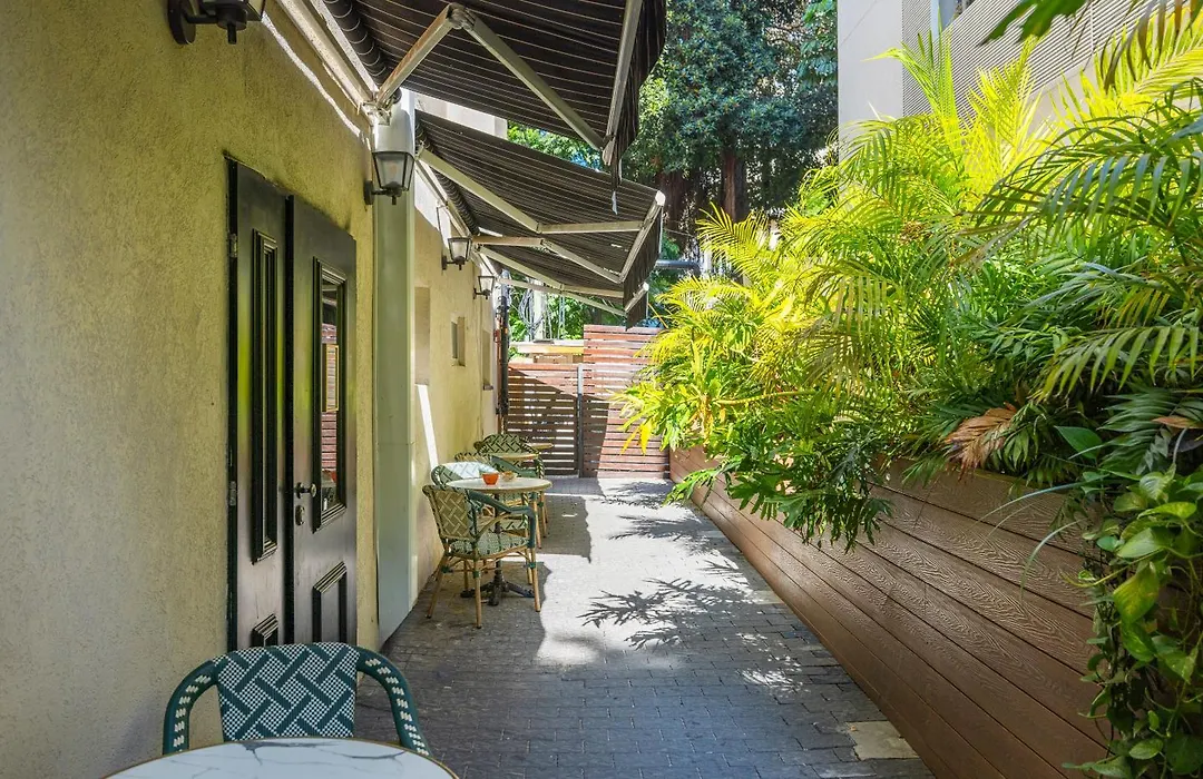 Dizengoff Avenue Boutique Hotel - By Echo Hotels-1