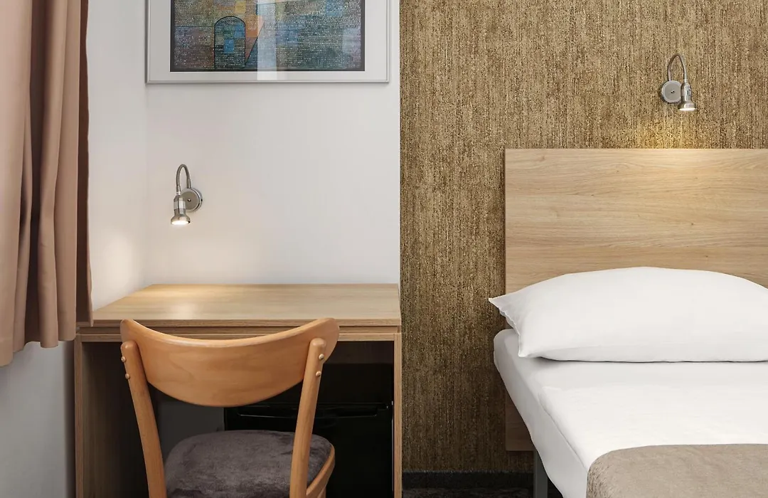 Hotel Ambiance-1