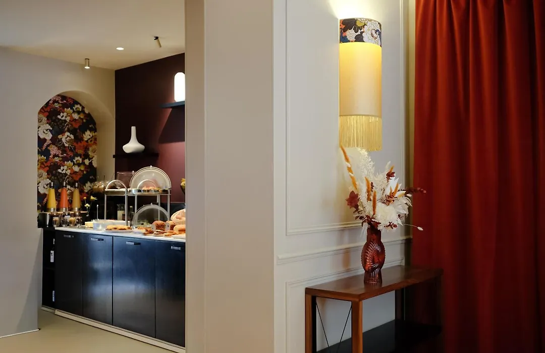 Hotel Mayflower Opera-1