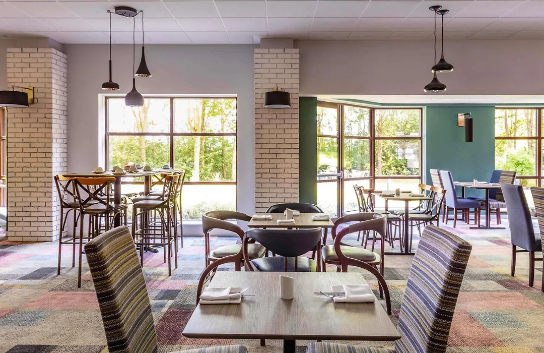 Novotel Newcastle Airport-1
