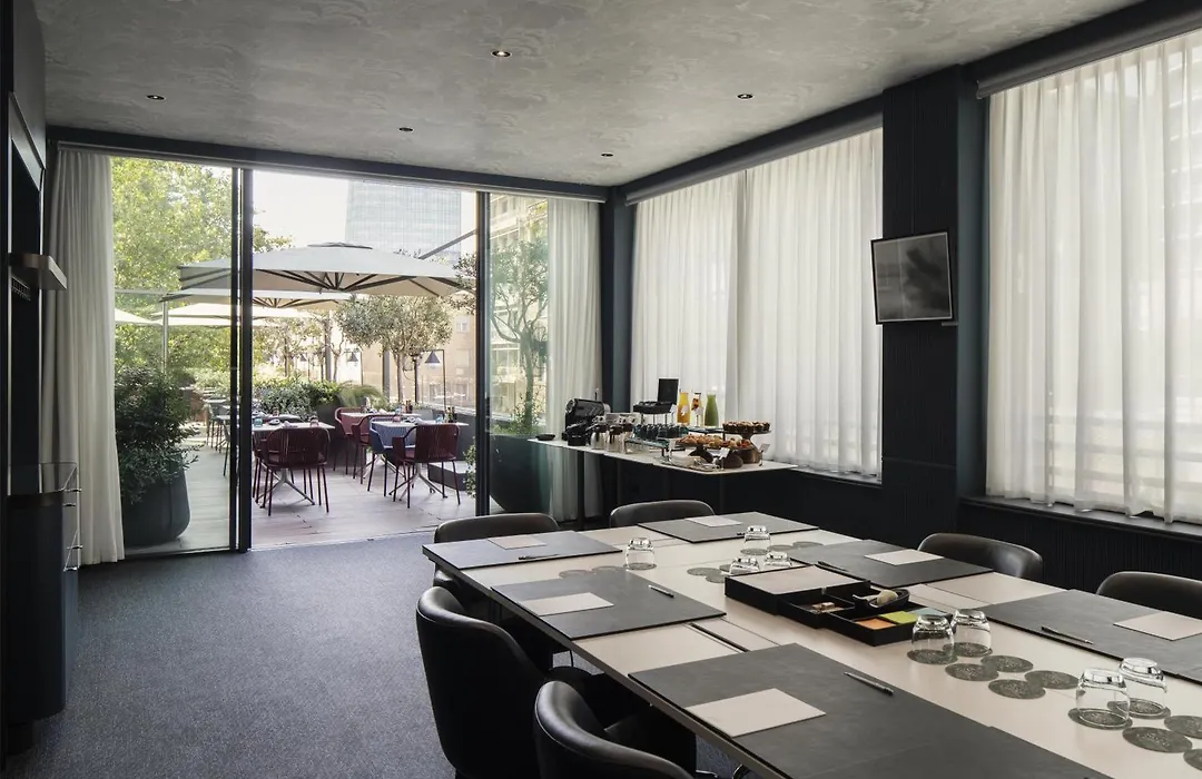 Hyatt Centric Milan Centrale-1