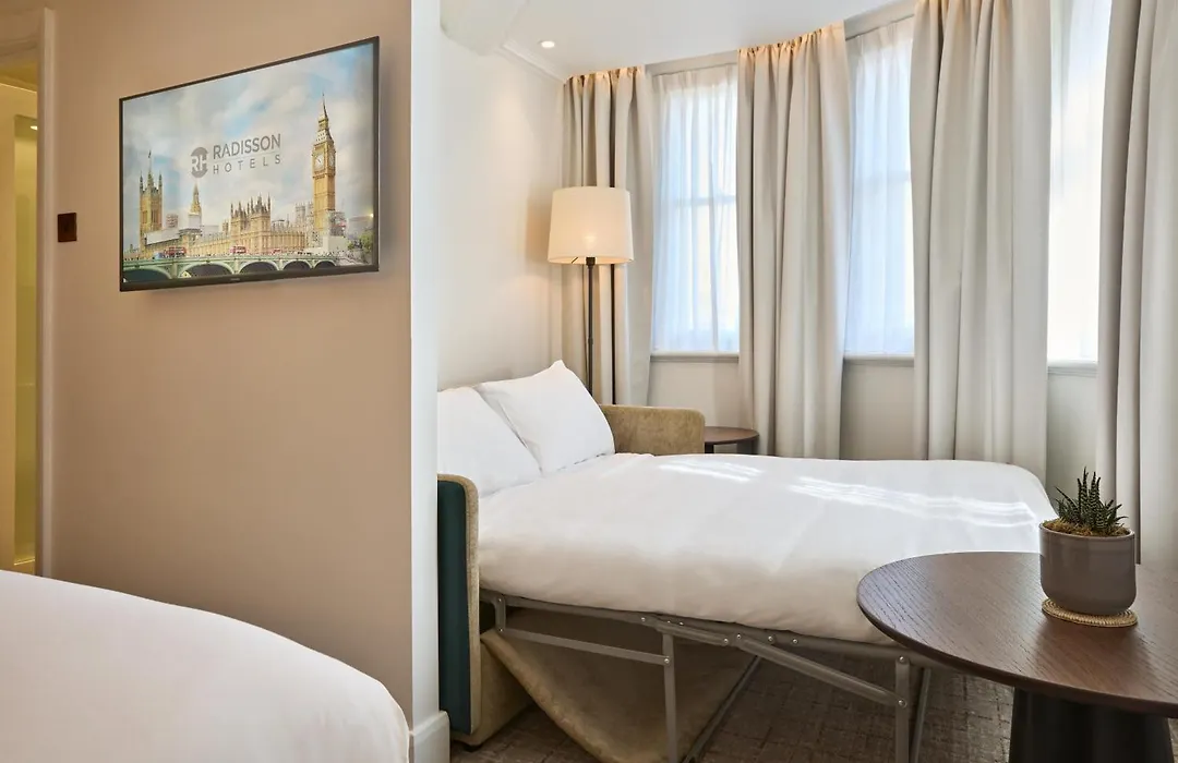 Radisson Blu Hotel, London Tottenham Court Road-1