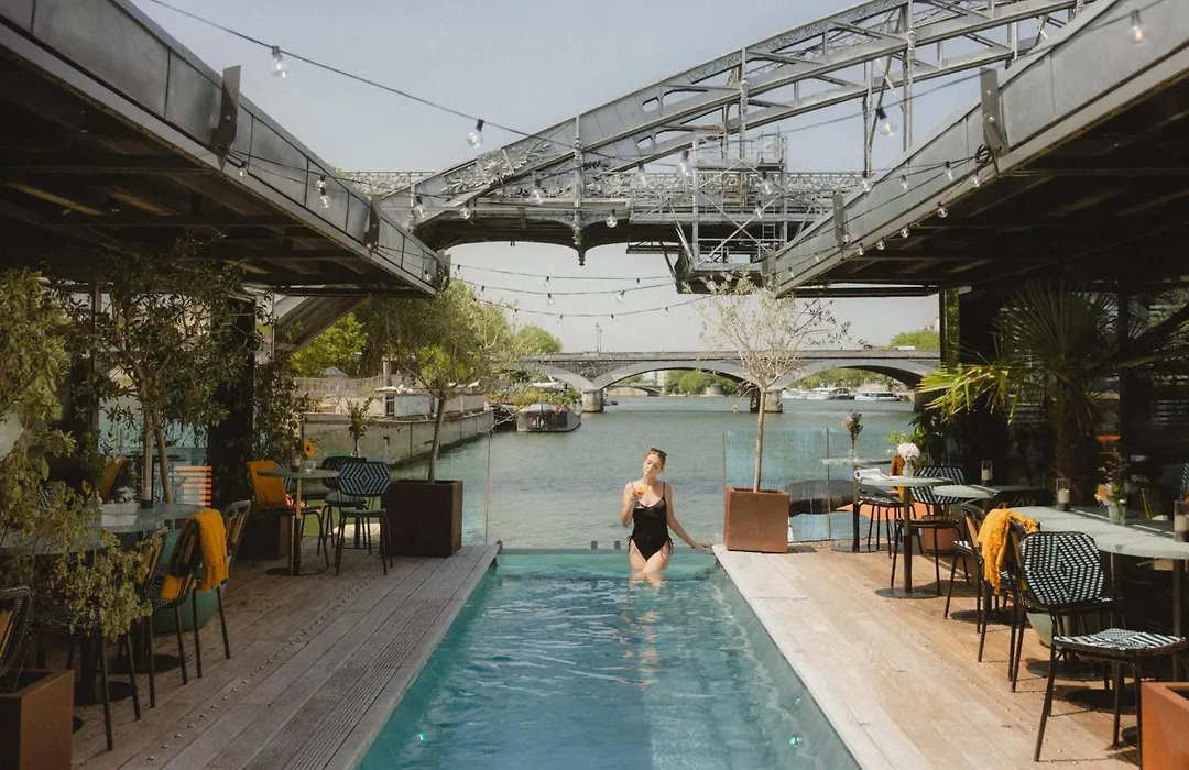 Hotel Off Paris Seine-1