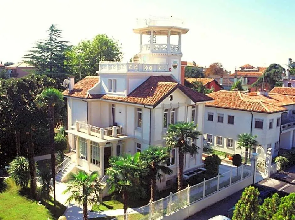 Hotel Villa Delle Palme-1