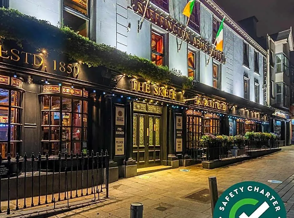 Skeffington Arms Hotel-1