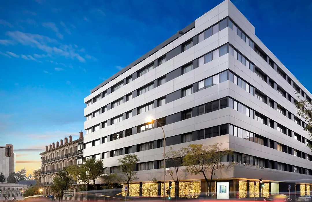 Melia Madrid Serrano-1