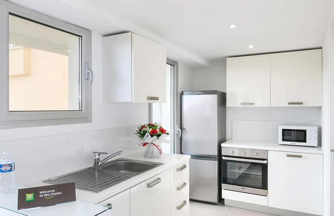 Ibis Styles Menton Centre-1