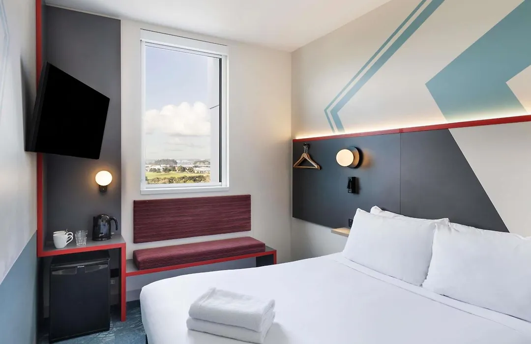 Ibis Budget Auckland Airport-1