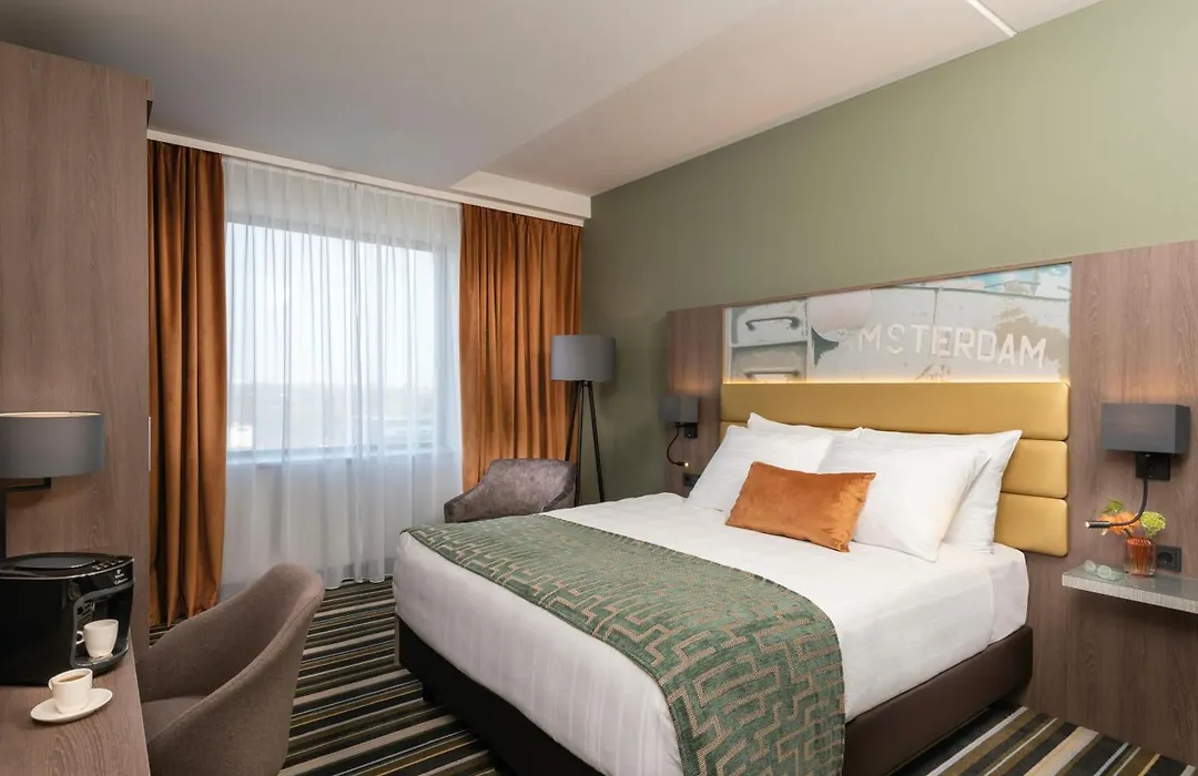 Leonardo Royal Hotel Amsterdam-1