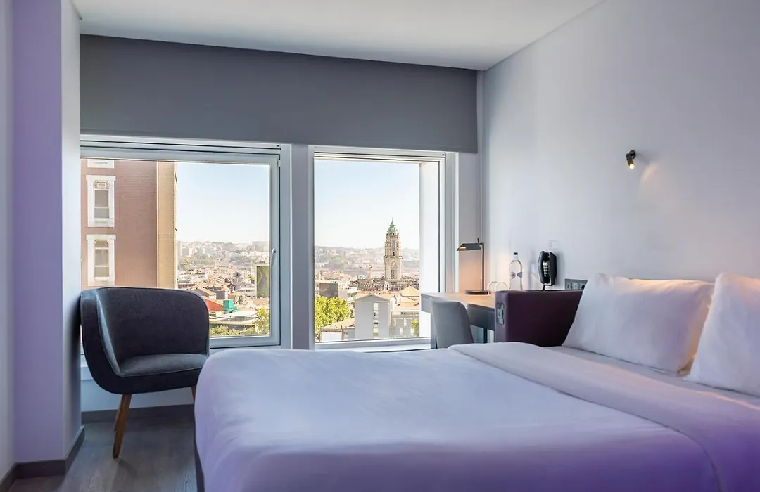 Yotel Porto-1