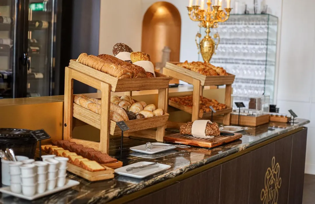 Grand Hotel Karel V, Worldhotels Luxury-1