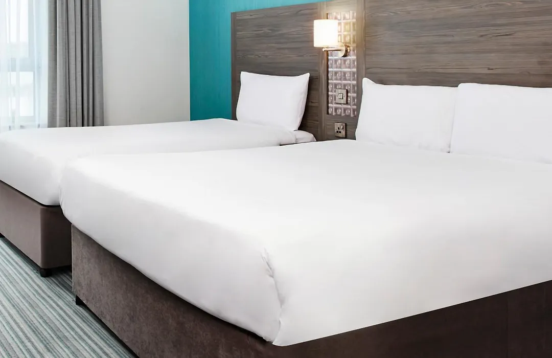 Leonardo Hotel Liverpool-1
