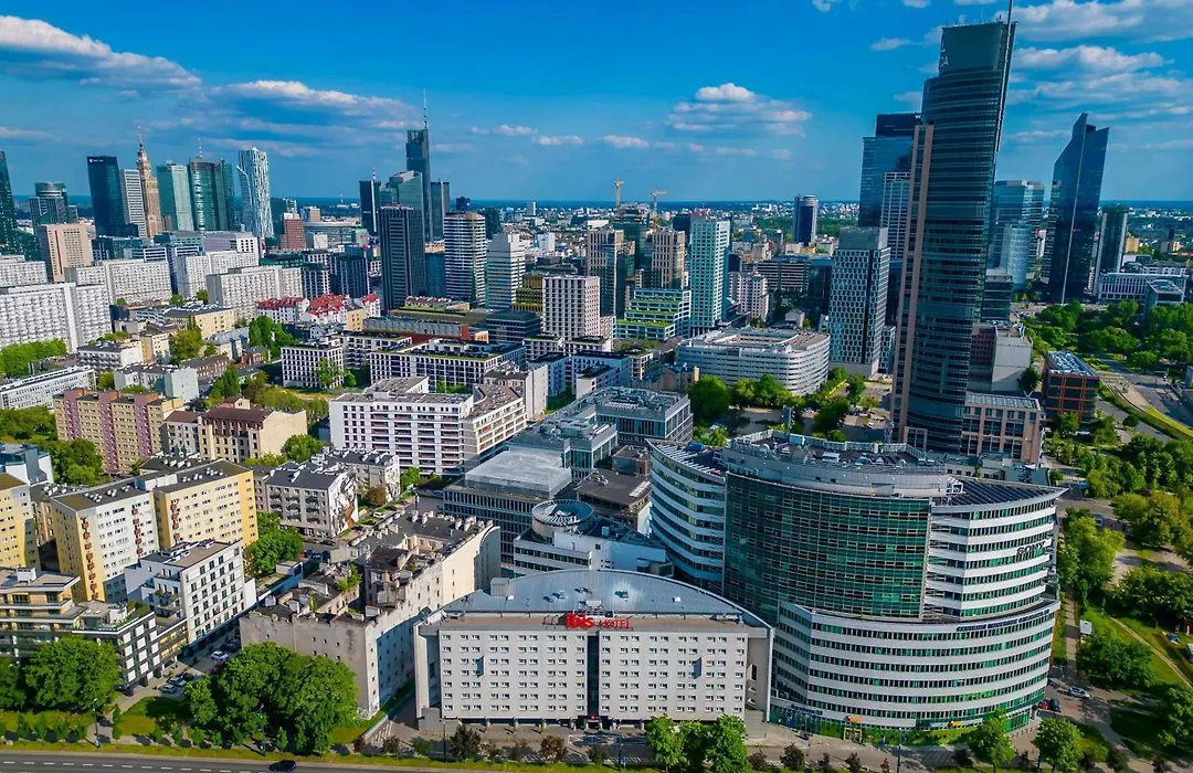 Ibis Warszawa Centrum-1