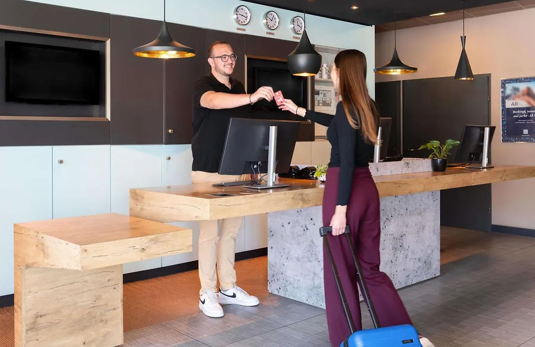 Ibis Bern Expo-1