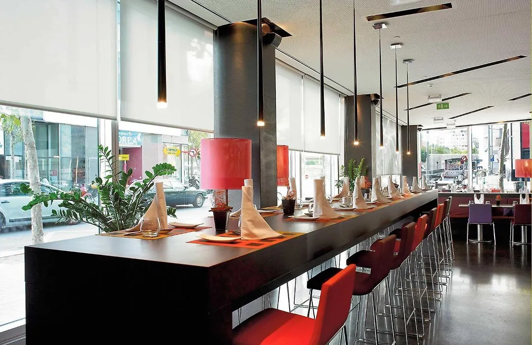Novotel Barcelona City-1