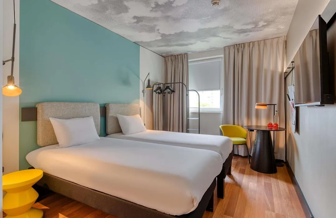 Ibis Berlin Kurfuerstendamm-1