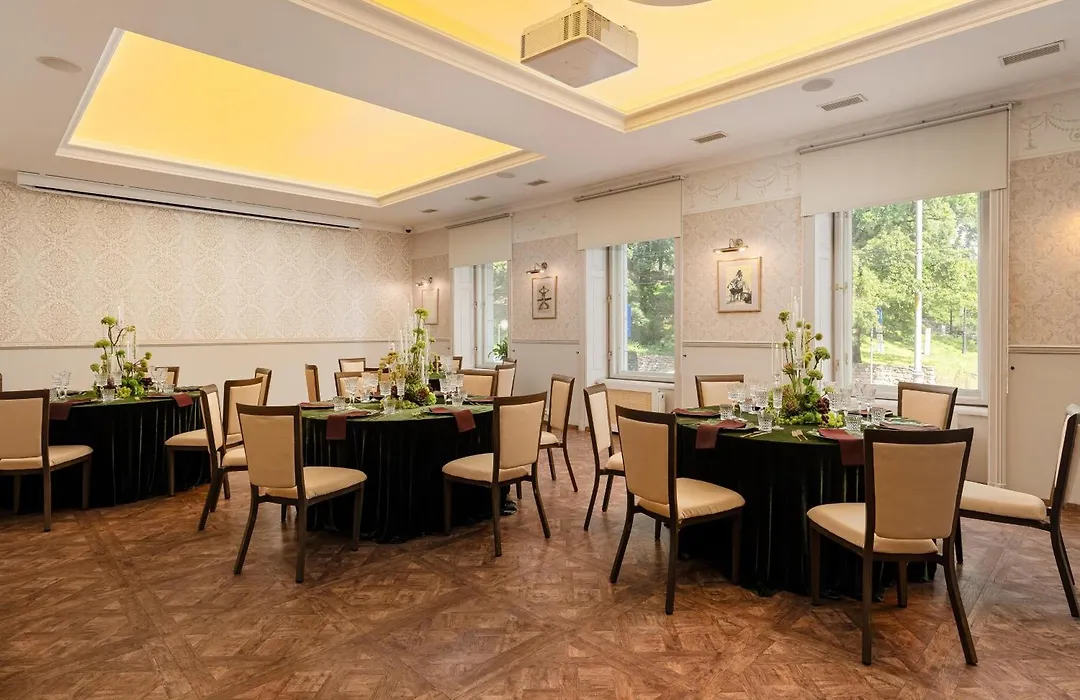 Radisson Hotel Old Town Riga-1