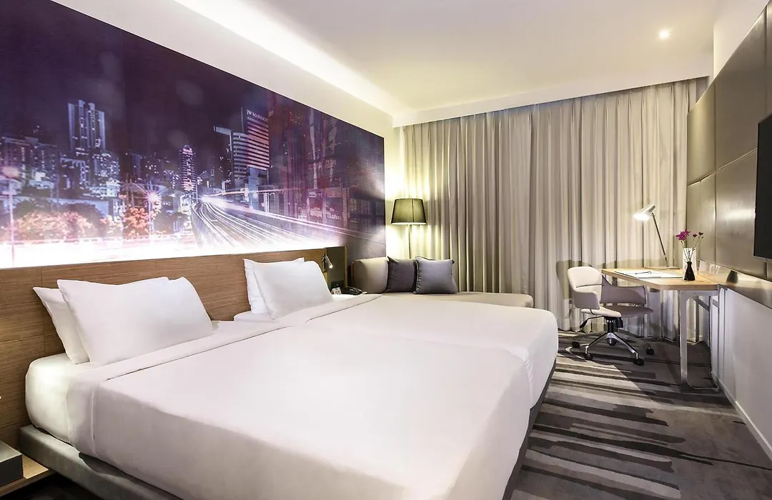 Novotel Bangkok Sukhumvit 4-1