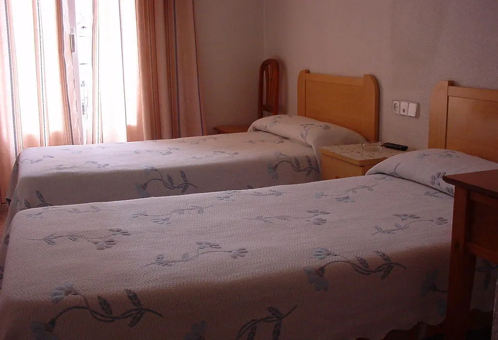 Hostal Casanova-1