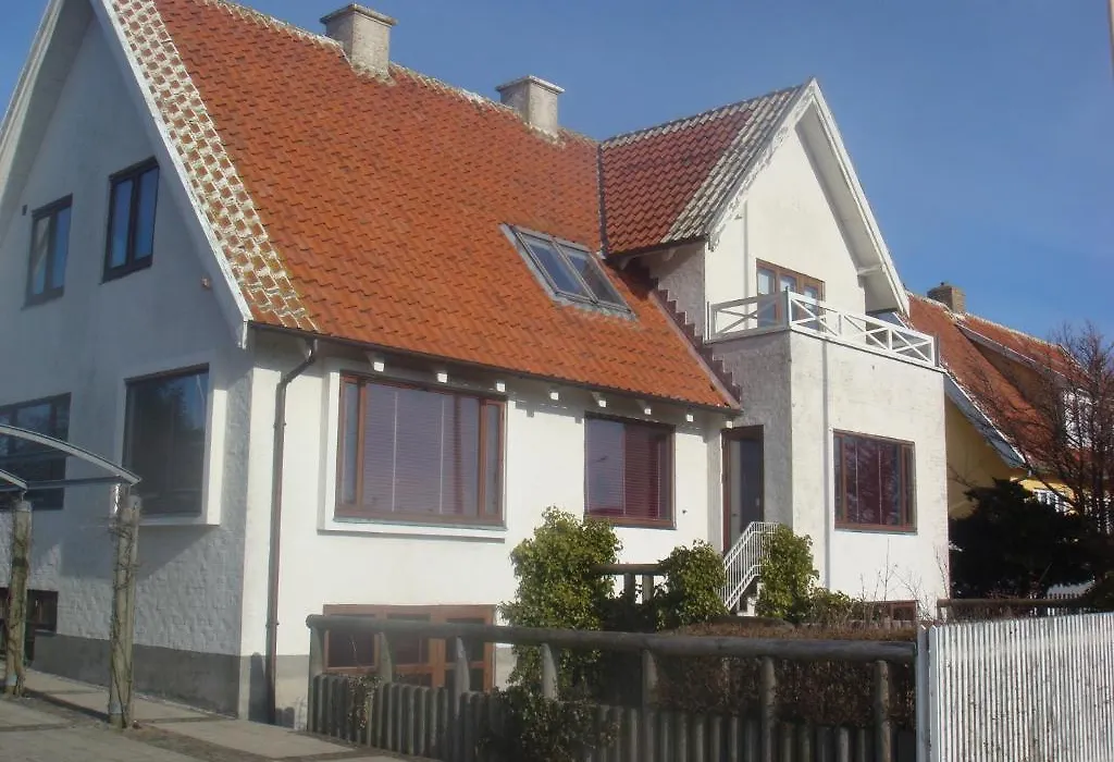 Sonderstrand Bed & Breakfast-1