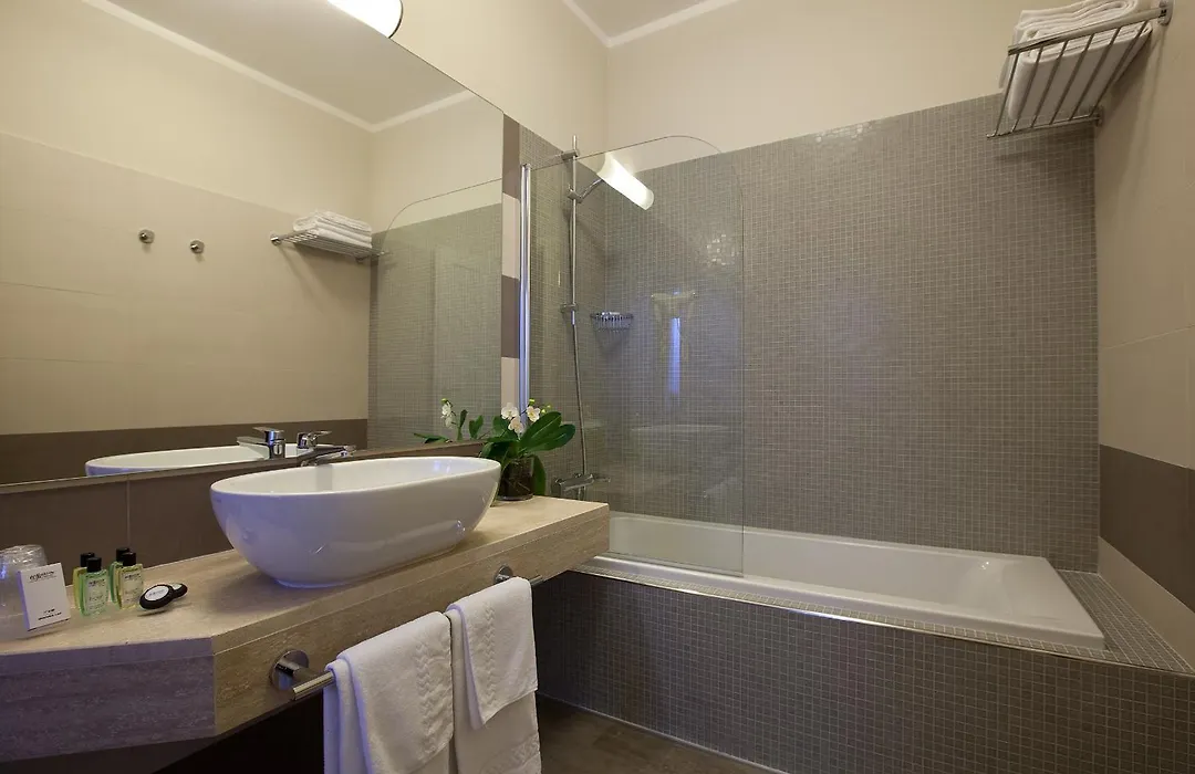 Seven Suites-1