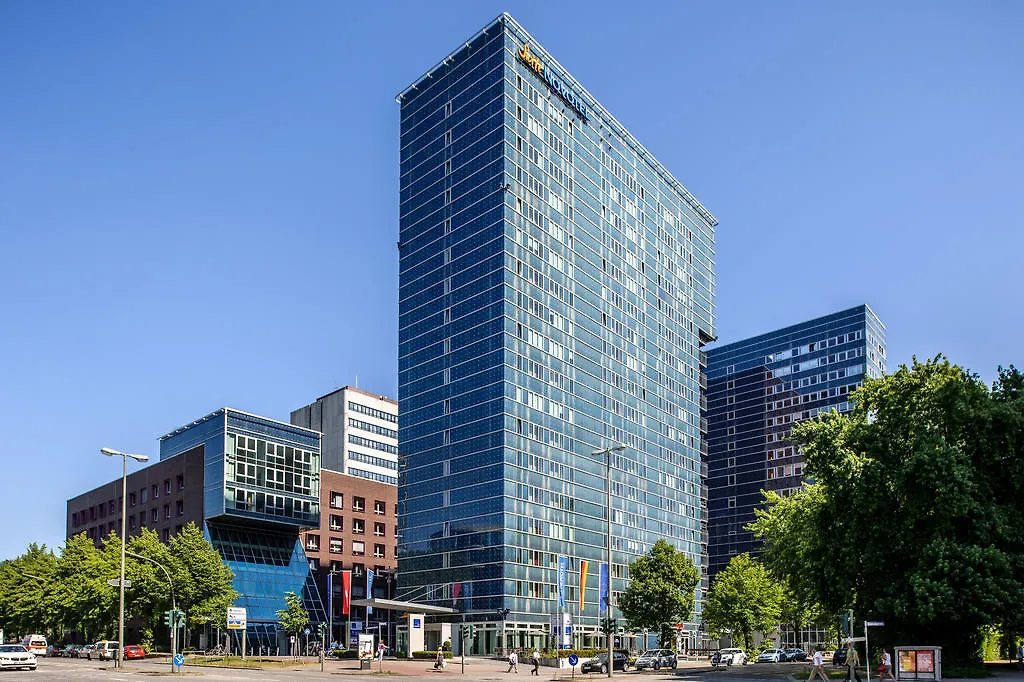 Novotel Suites Hamburg City-1