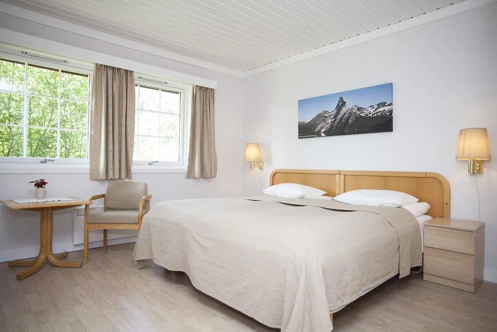 Stetind Hotel-1