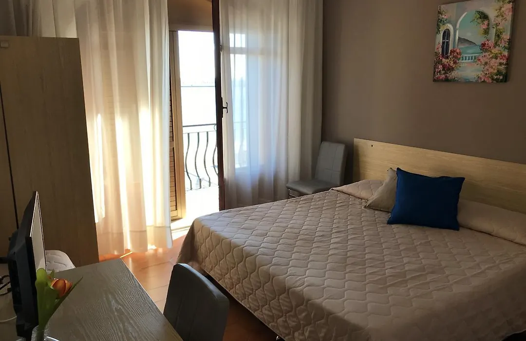 Hotel La Sirenetta-1
