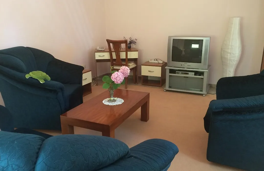 Friends House-1