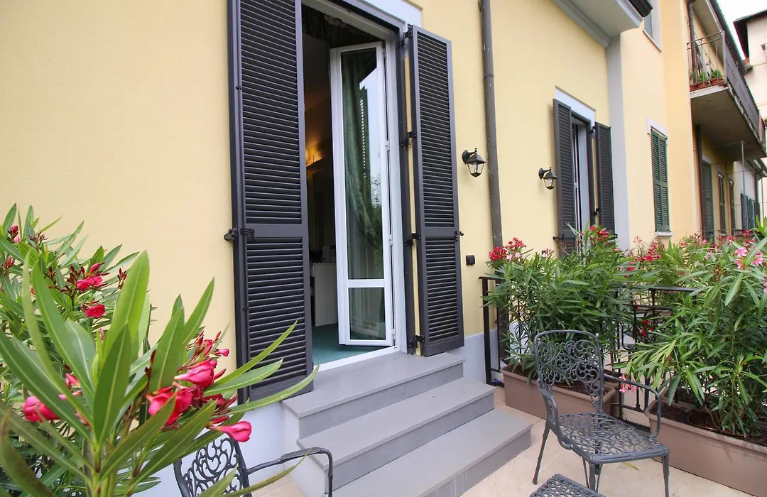 Hotel Charly-1