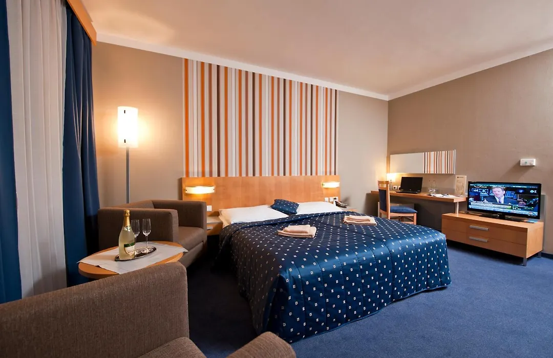 Hotel Blue Bratislava-1