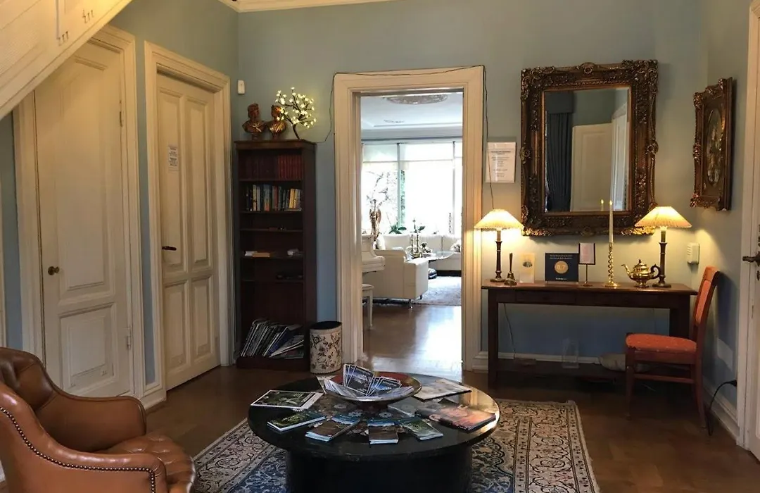 Casa Corner Bed & Breakfast-1