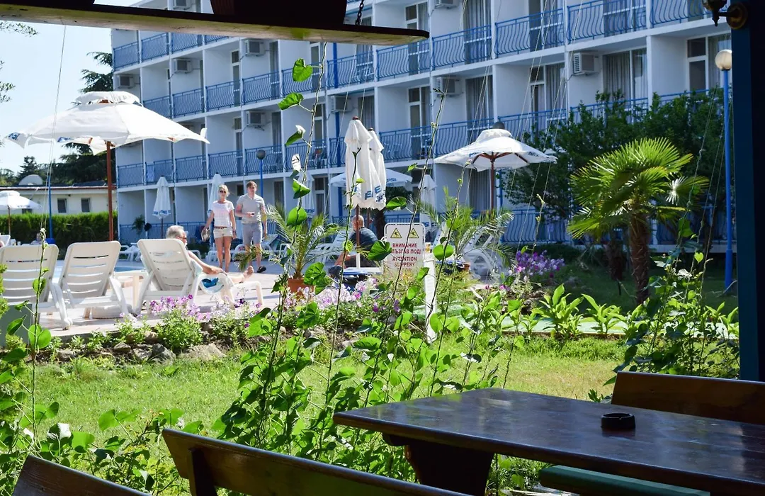 Balaton Hotel-1