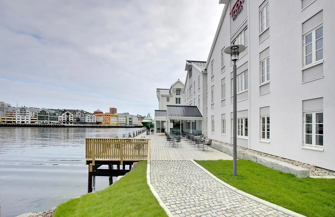Thon Hotel Kristiansund-1