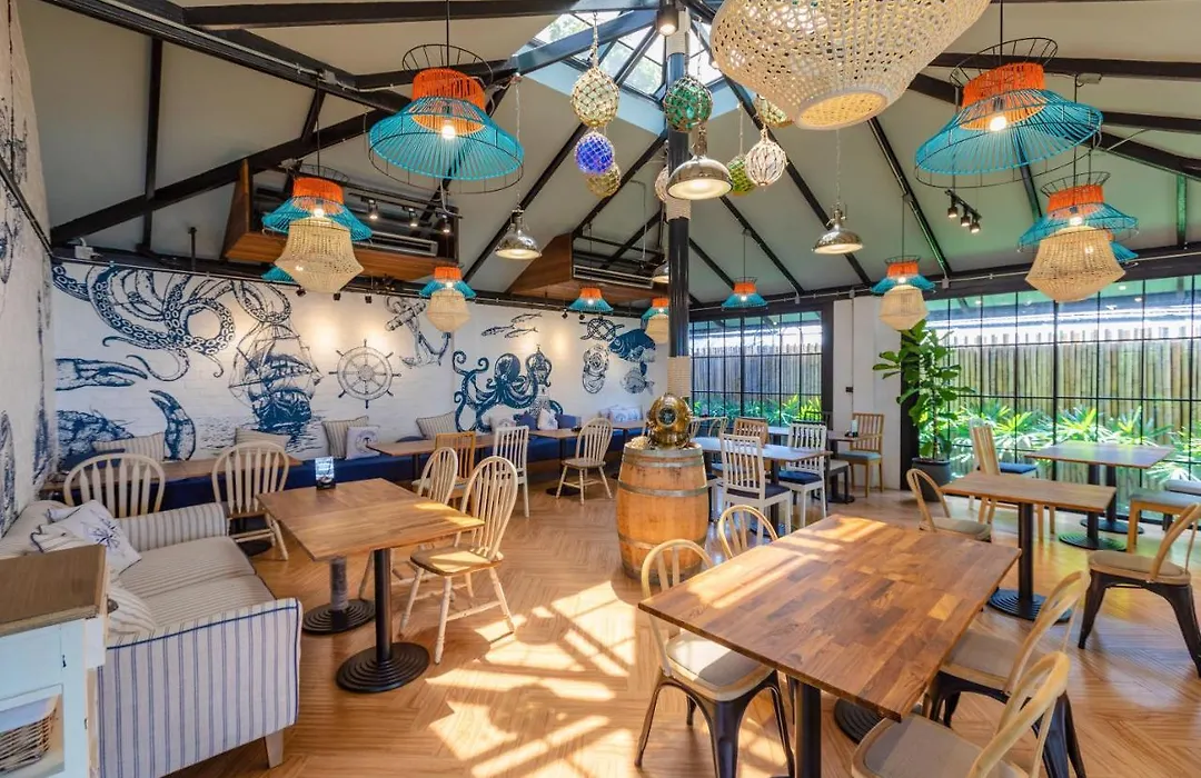 Holiday Inn Express Krabi Ao Nang Beach-1