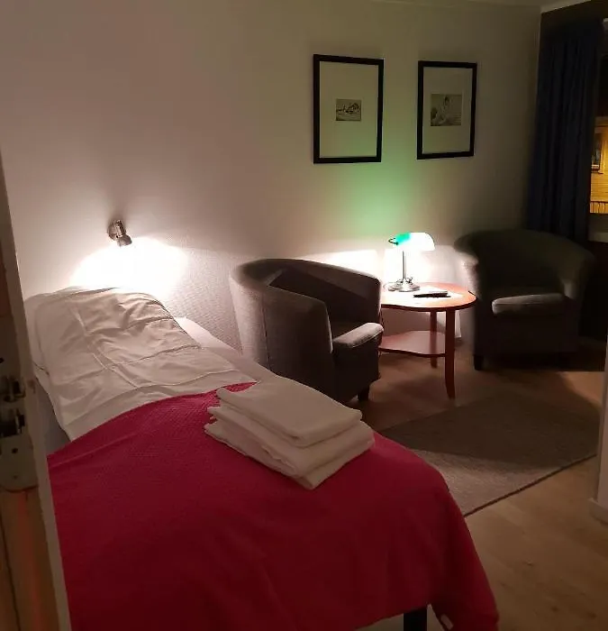 Henriksen Gjestestue-1